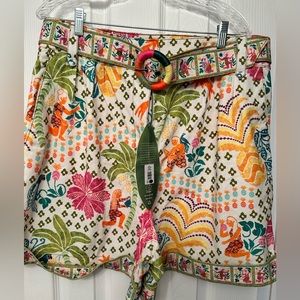 FARM RIO SHORTS. XL NWT